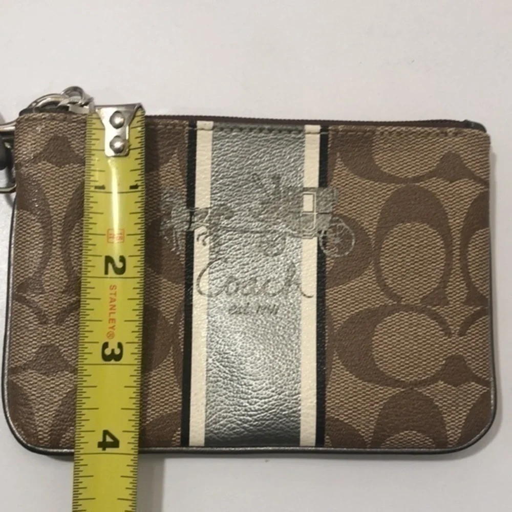 Coach very light